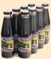 Aroniamuttersaft, reich an Antioxidantien Aroniasaft Direktsaft 100%, reich an Antioxidantien