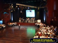 Bilder vom Abschlussball der Tanzschule Wienholt im Saalbau in Neustadt/Wstr. am 01. Juli 2006
