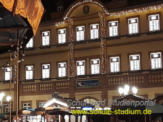 Weihnachtsmarkt in Neustadt (Pfalz)
