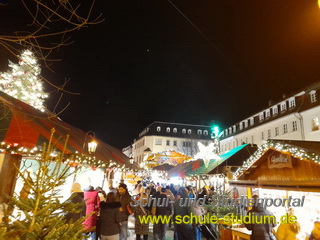 Weihnachtsmarkt 2025